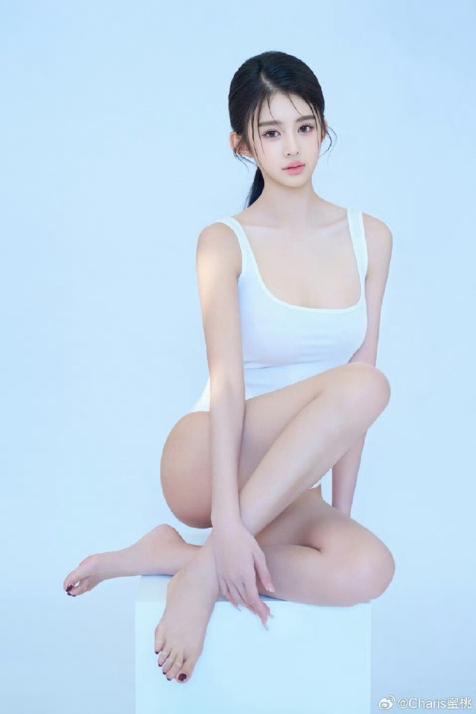 高雄悼念谢贤离世：遗憾未能最后一鞠躬